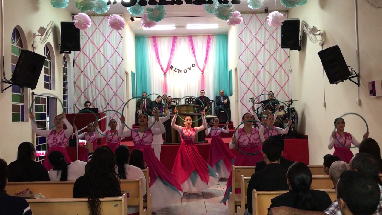 Coreografia Grupo Shekina ~ Os que esperam - Nivea Soares.