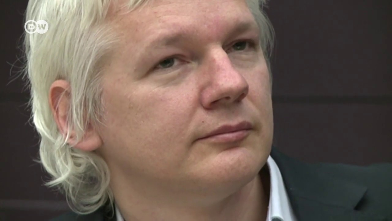 Assange, una piedra en el zapato de Lenín Moreno