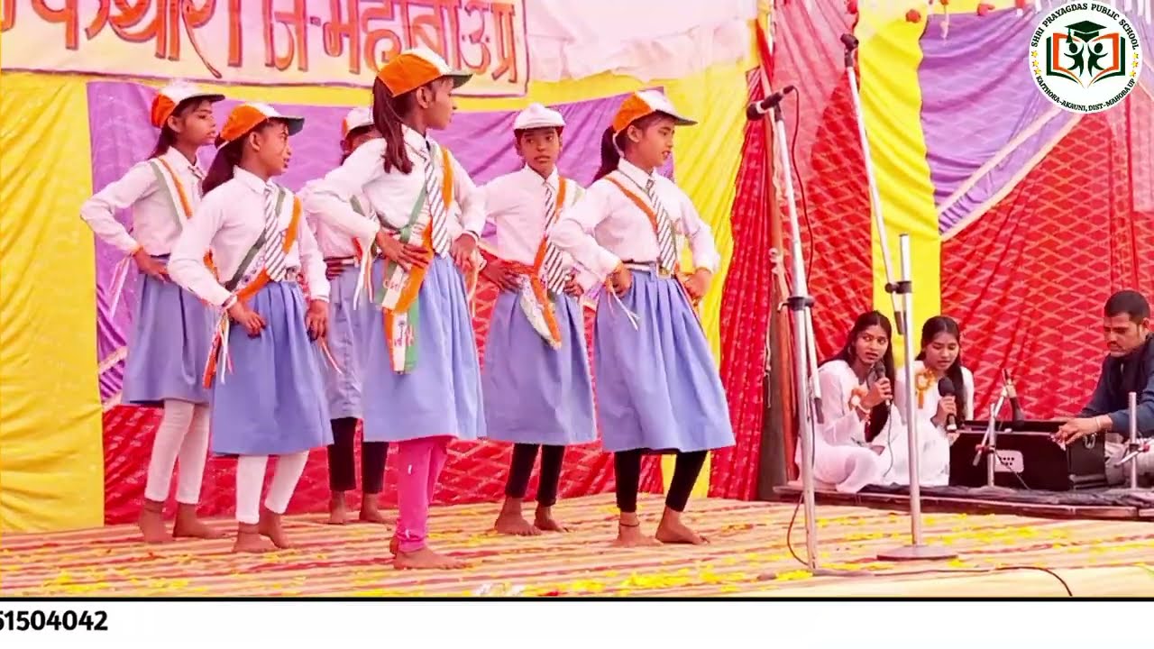 हम यूं मुस्कुराएंगे गीत 😀😀|| अपना भारत इसको आगे बढ़ाएंगे || #republic Day Special 