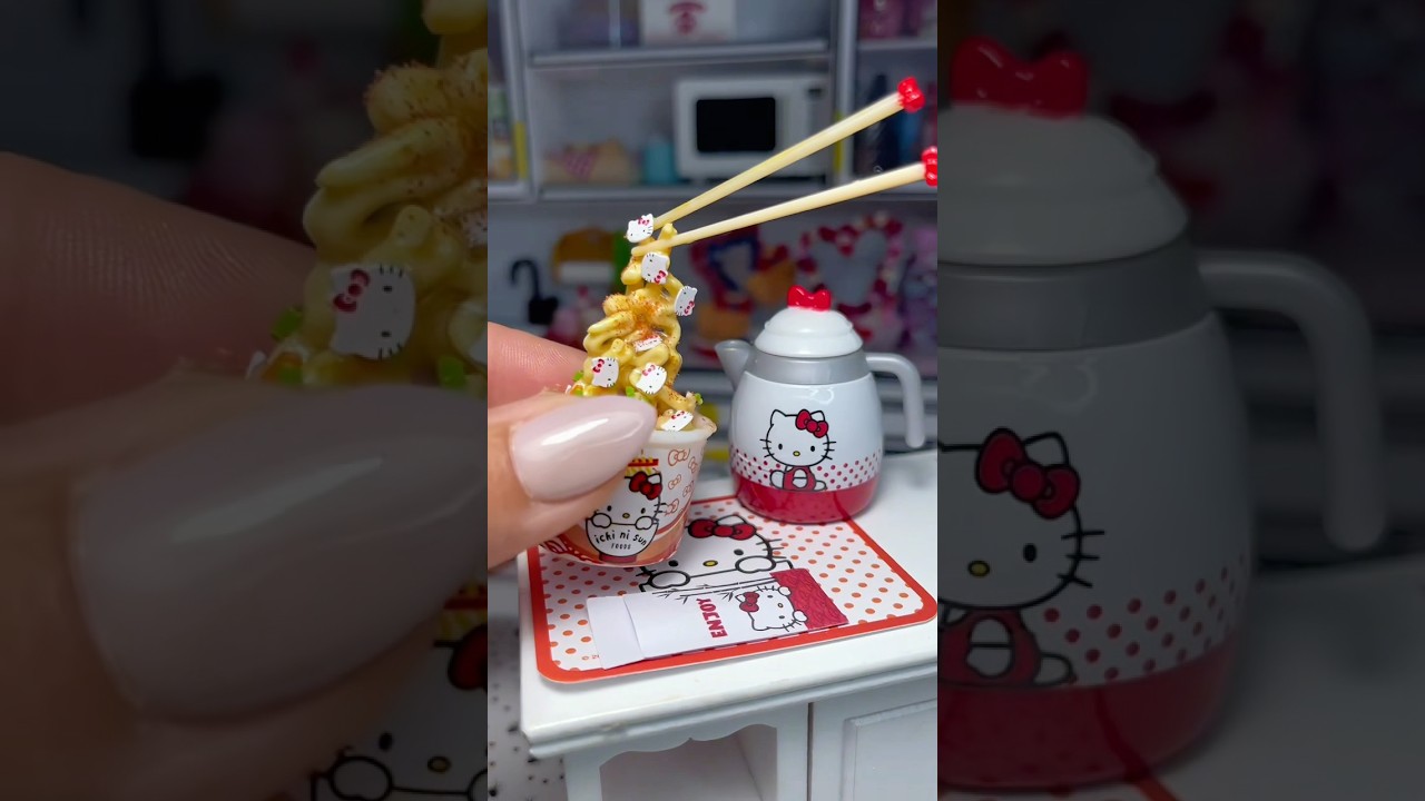 Let&rsquo;s Make @officialminiverse Ramen | ❤️Hello Kitty #miniverse #hellokitty #sanrio #shorts