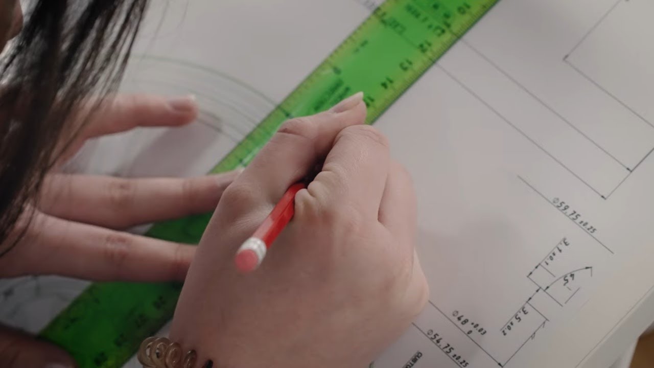 Формирование мощного будущего внутри Make UK