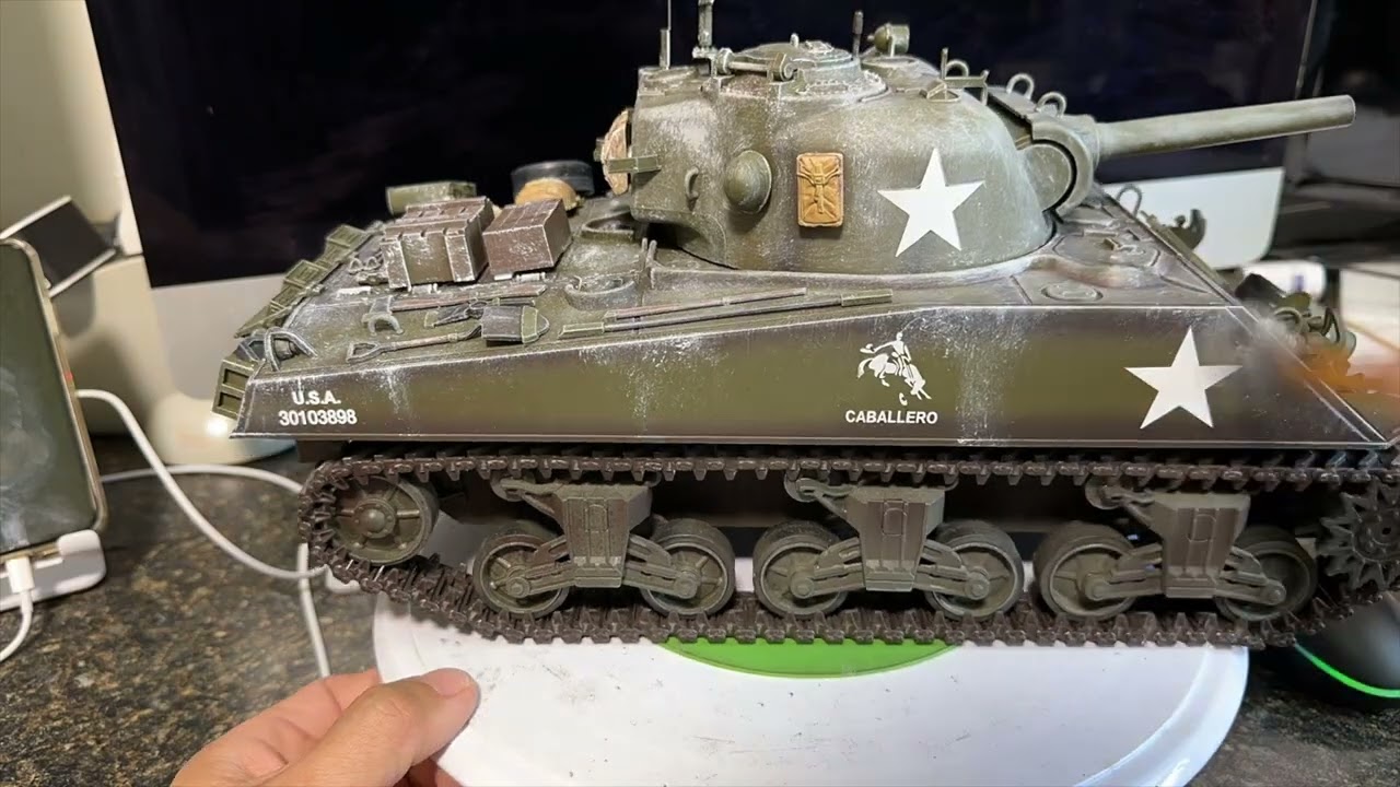 HENG LONG 1/16 RC M4A3 SHERMAN 105 TANK  - WEATHERING