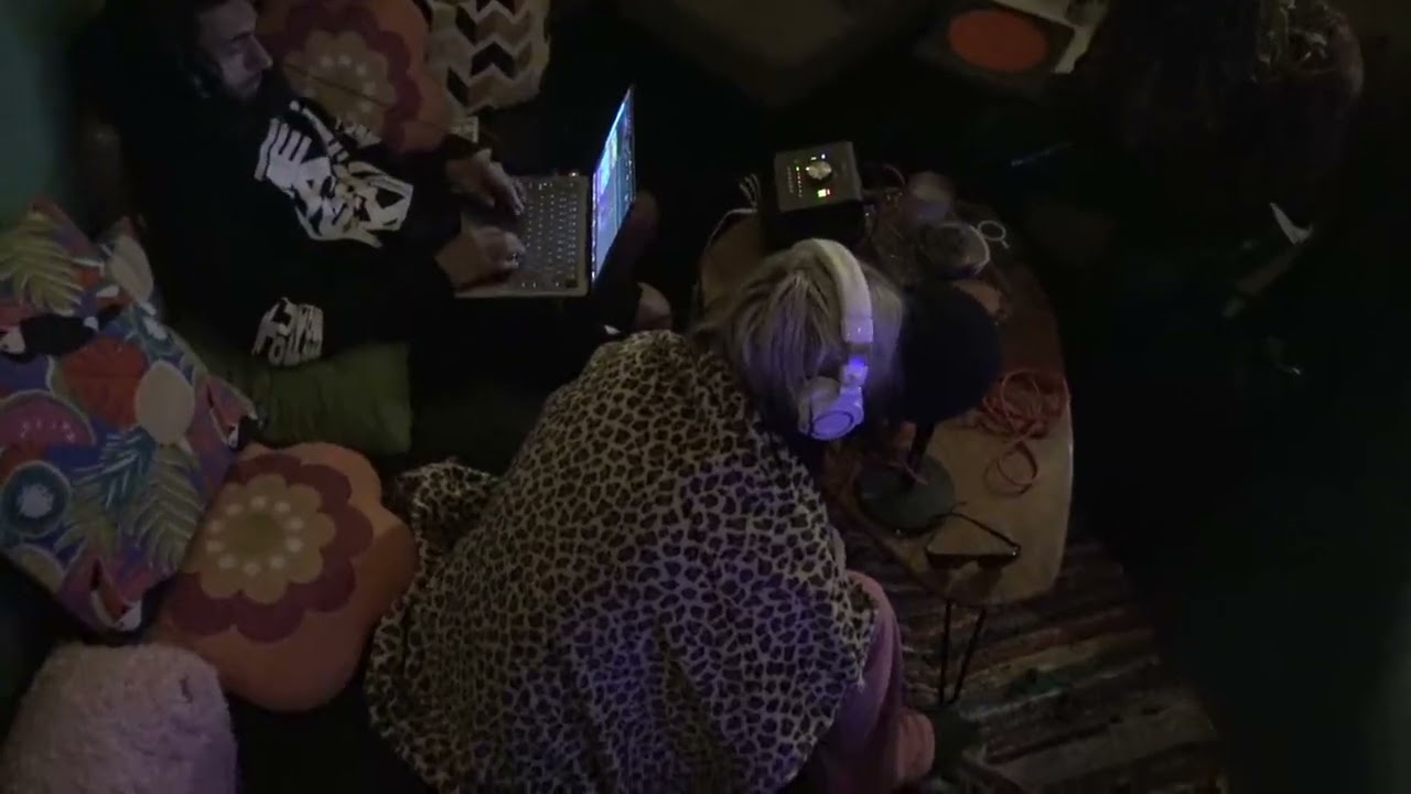 Nettspend- Early Life Crisis Phase 6