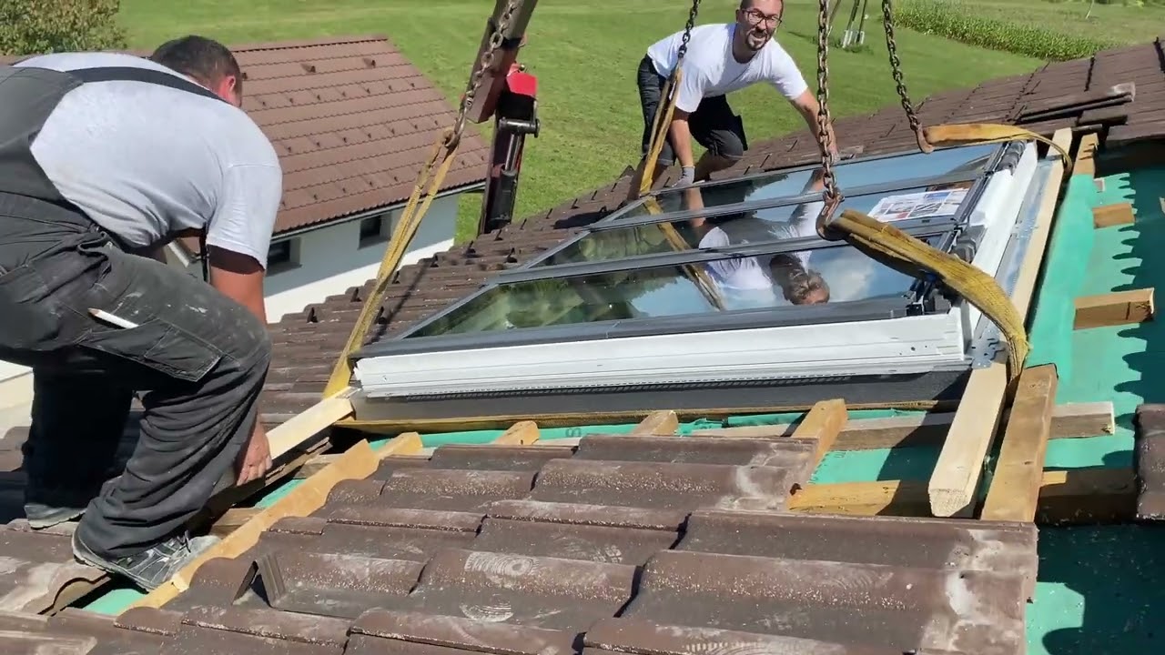 Vgradnja stre&scaron;nega okna VELUX 3v1