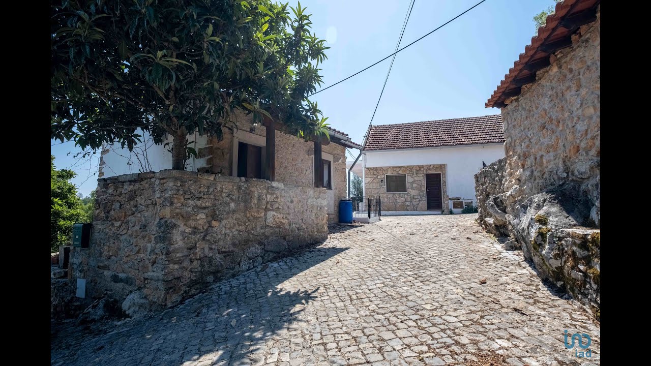 Two Character Stone Cottages With Land - 225,000 Euros Ansiao, Leiria.