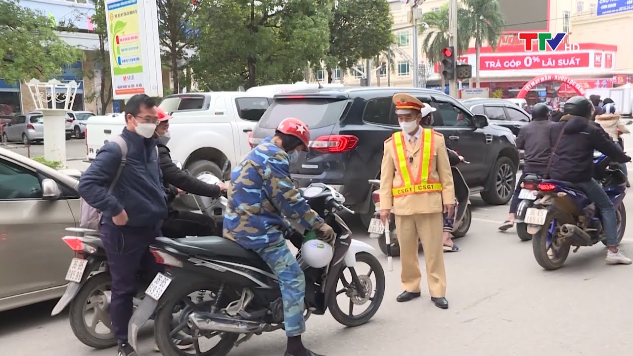 Công an TP Thanh Hóa xử lý người điều khiển mô tô, xe gắn máy vi phạm giao thông | PTTH Thanh Hóa