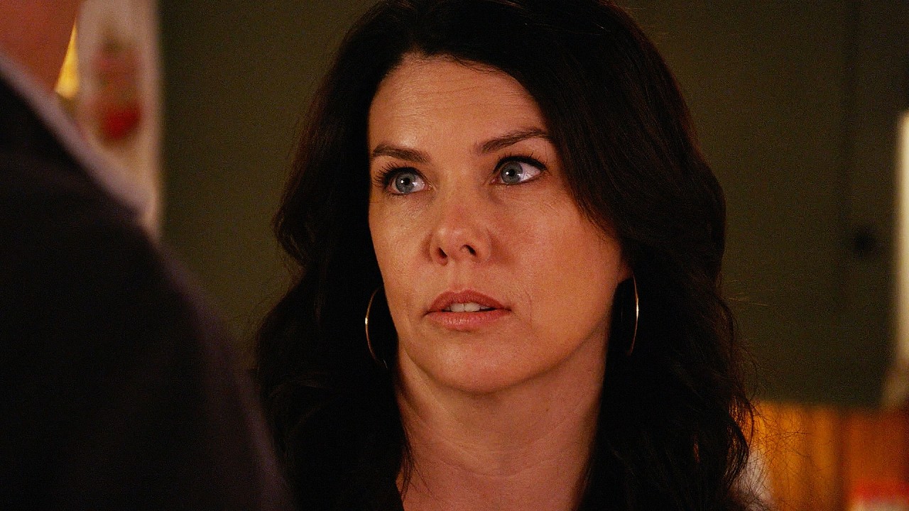 A Vulnerable Kiss | Parenthood
