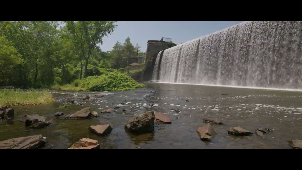 Testing the Nikon Z 17-28 f2.8 lens in Widescreen 8K Video: Nikon Z8