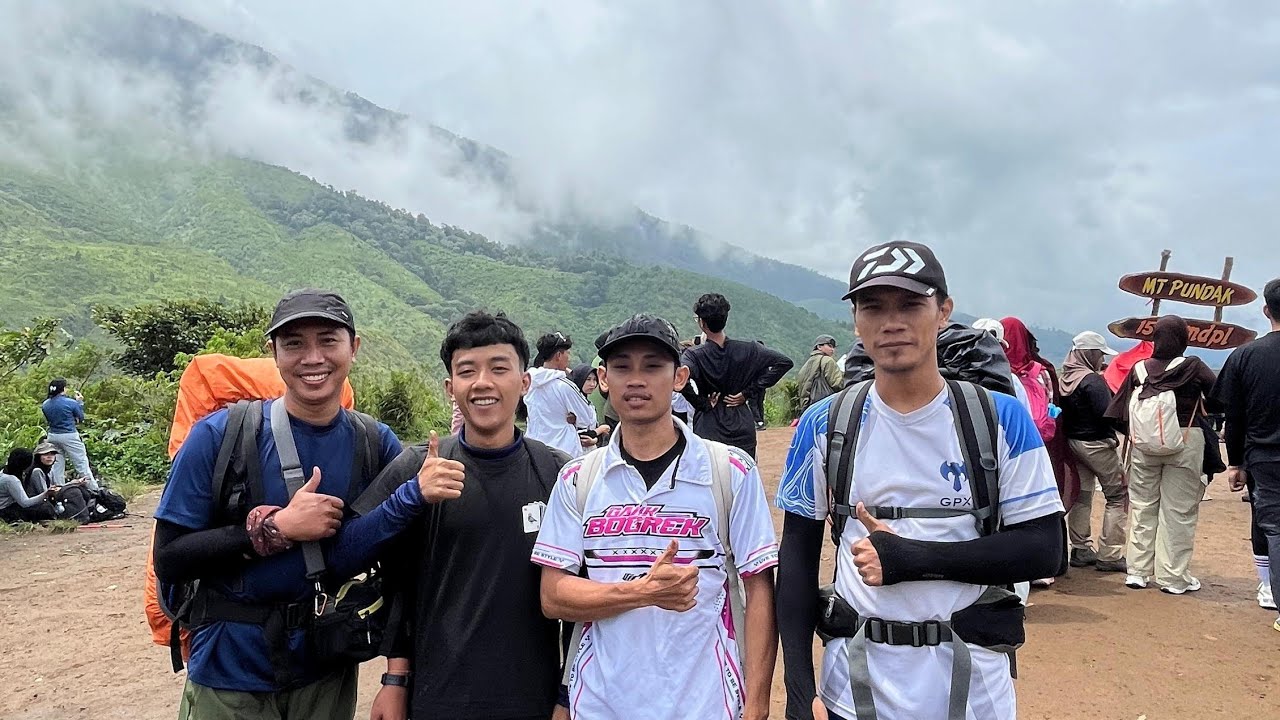 Gunung Pundak Via Pacet