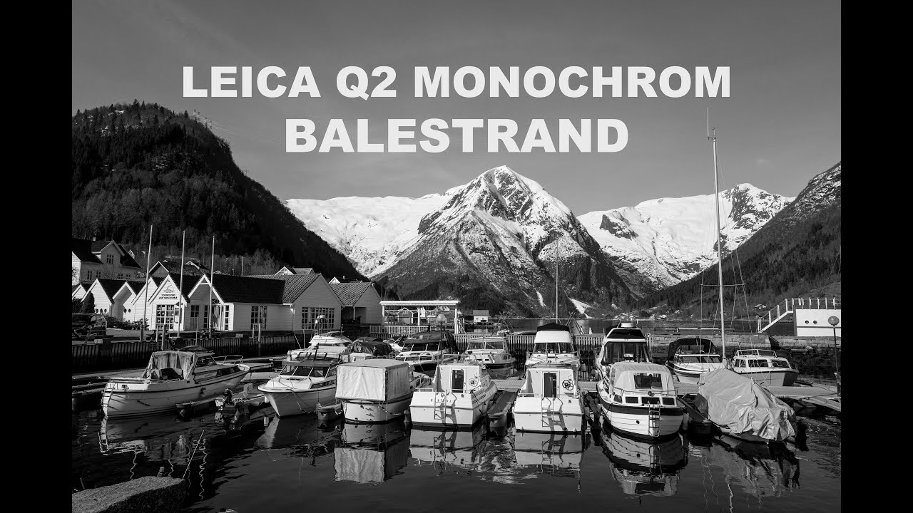 Leica Q2 Monochrom - Balestrand, Norway.