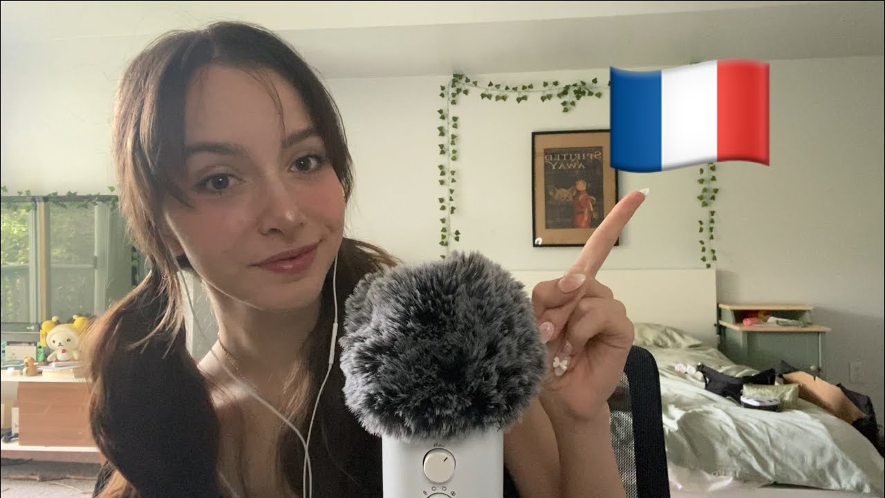 ASMR French trigger words (fluffy mic) 🇫🇷