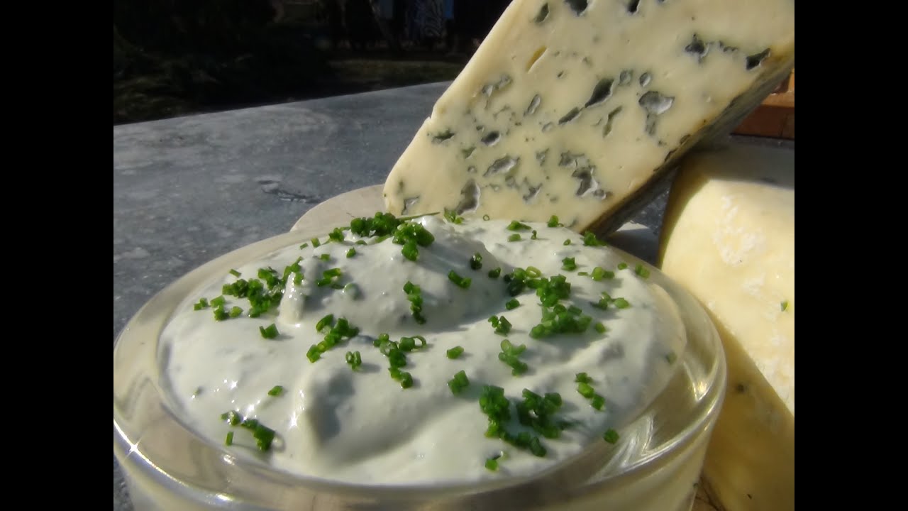Sos/Dip z Sera Pleśniowego (Blue Cheese Dressing) -KuchniaKwasiora