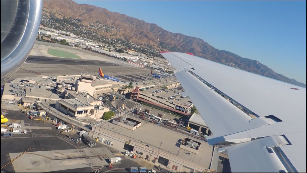 JSX (Jet Suite X) Embraer ERJ-135 [N257JX] push back, start up, and takeoff from BUR