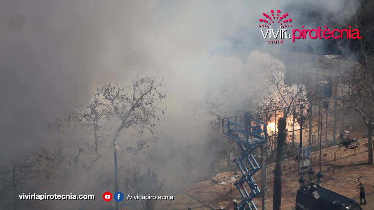 Fallas de Valencia 2024. Mascletà Domingo 17 de Marzo 2024. Pirotecnia Caballer FX