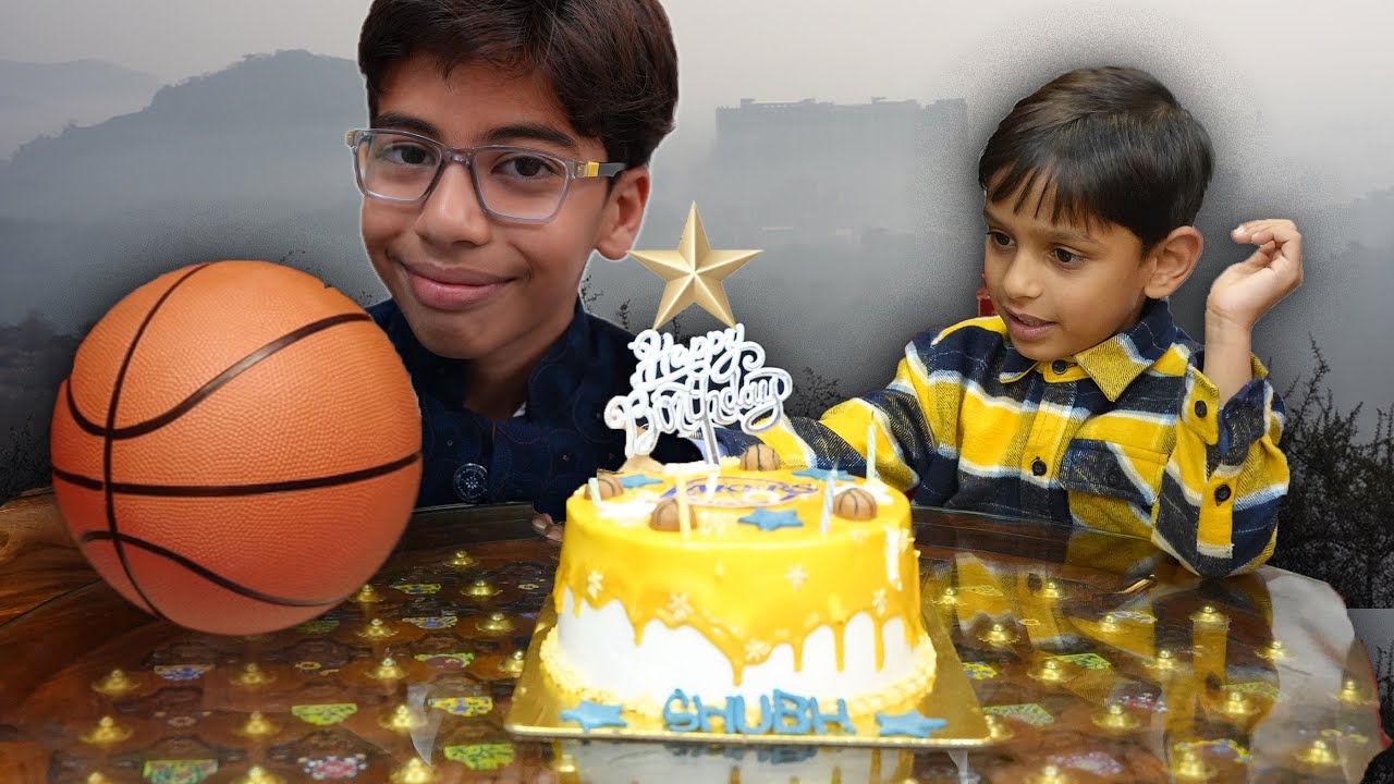 Cake 🎂 ki Basketball kha li maine 🤣