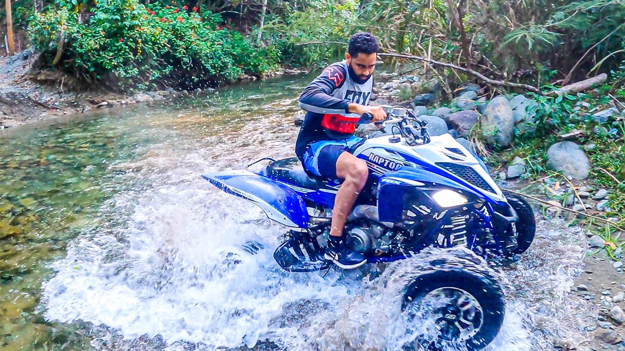 Asi se Maneja un Raptor 700r en el Rio