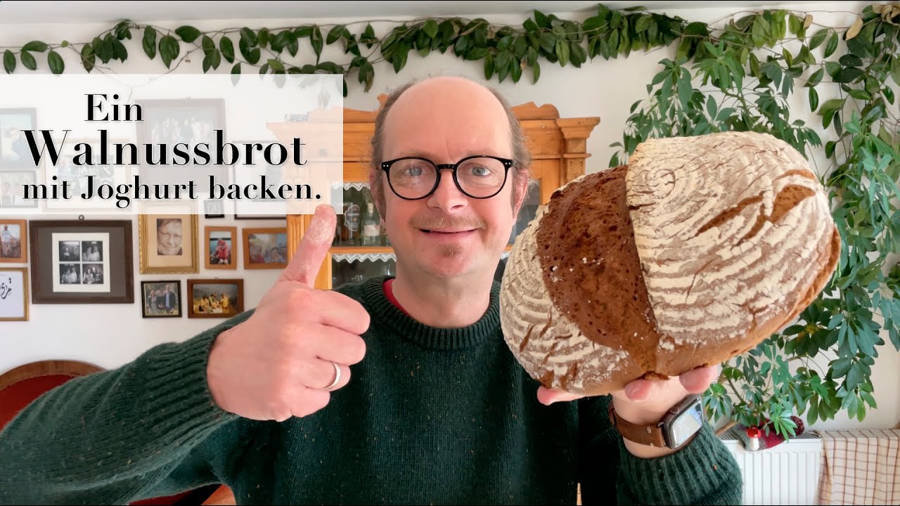 Walnussbrot mit Joghurt (VEGAN)