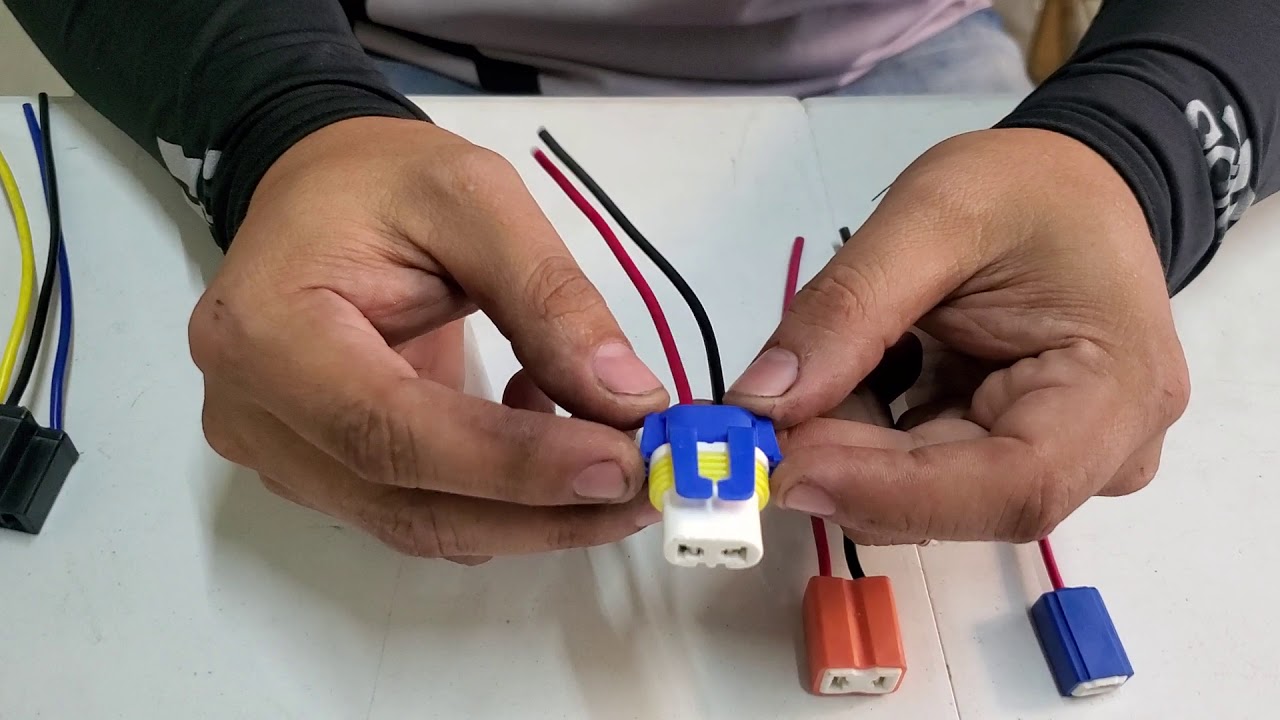 Identificar tipo de socket de luz de cabecera en automóviles