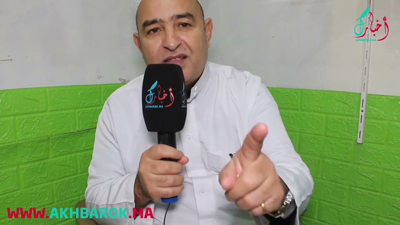 صديق الفنانين بولمناين يوضح قصة فيديو الضجة مع الشيخة الطراكس