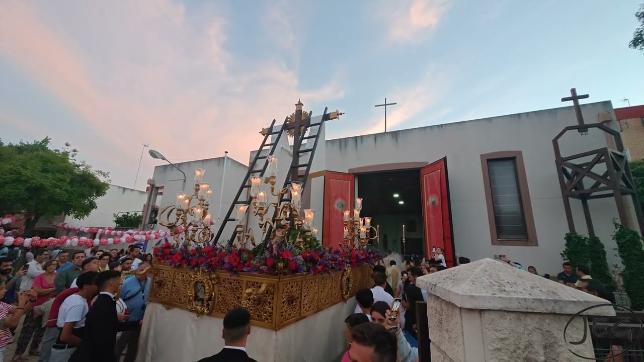 Salida Procesional de la Cruz de Mayo de la Hermandad del Soberano Poder Jerez 2024