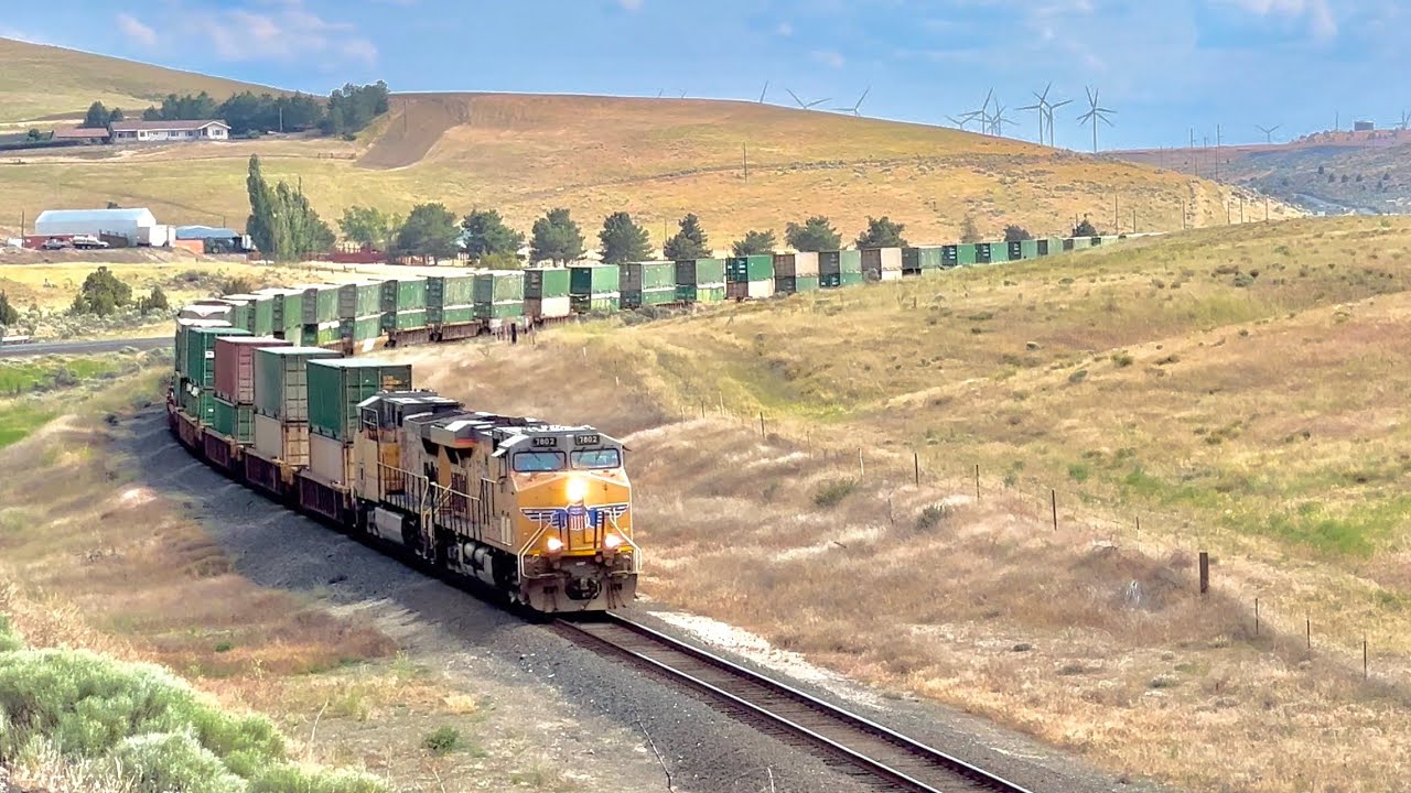 SEATTLE’S TRASH is ARLINGTON’S BUSINESS on the UP Condon Branch