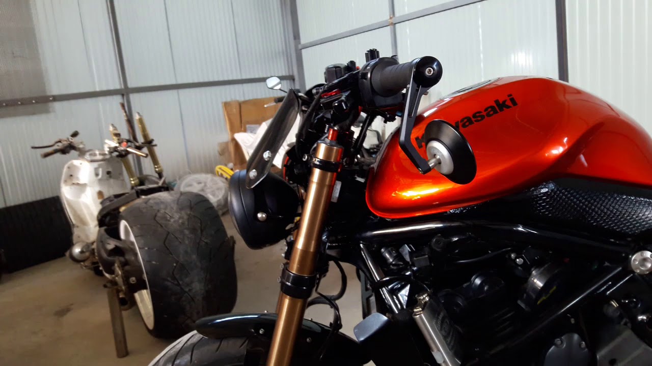 Kawasaki ER6 แต่งเป็นแนวscrambler