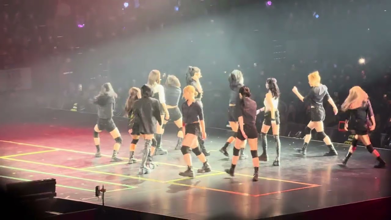 2025-26 aespa LIVE TOUR SYNK: aeXIS LINE IN HONG KONG Day 2 'Kill It'
