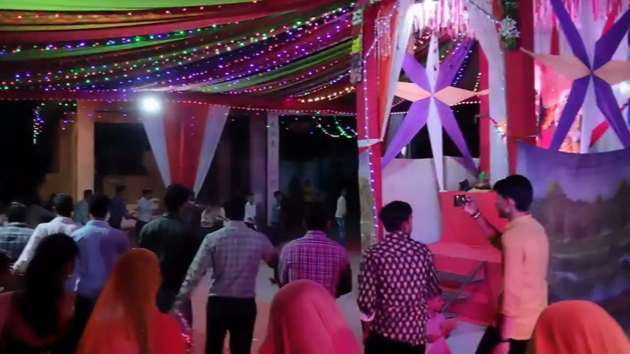 garba2022 #garbaqueen #garba #garbaking #tiktok #garbaking #gujju #garbadance #gujarati #navratri