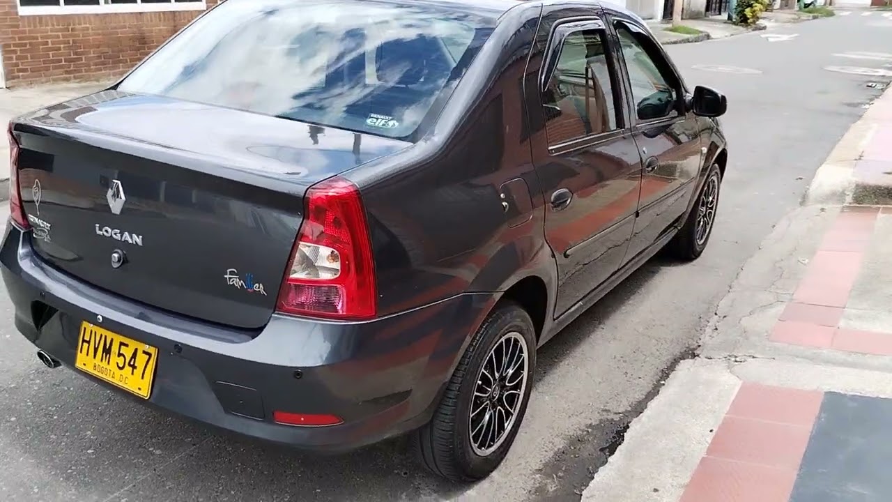 Renault Logan Familier 2015 
