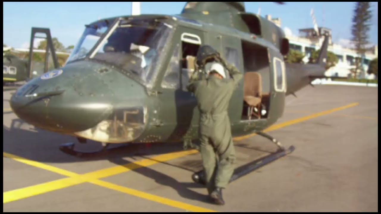 On board the Bell 412 Helicopter of the Honduran Air Force 2006. From Palmerola to Tegucigalpa