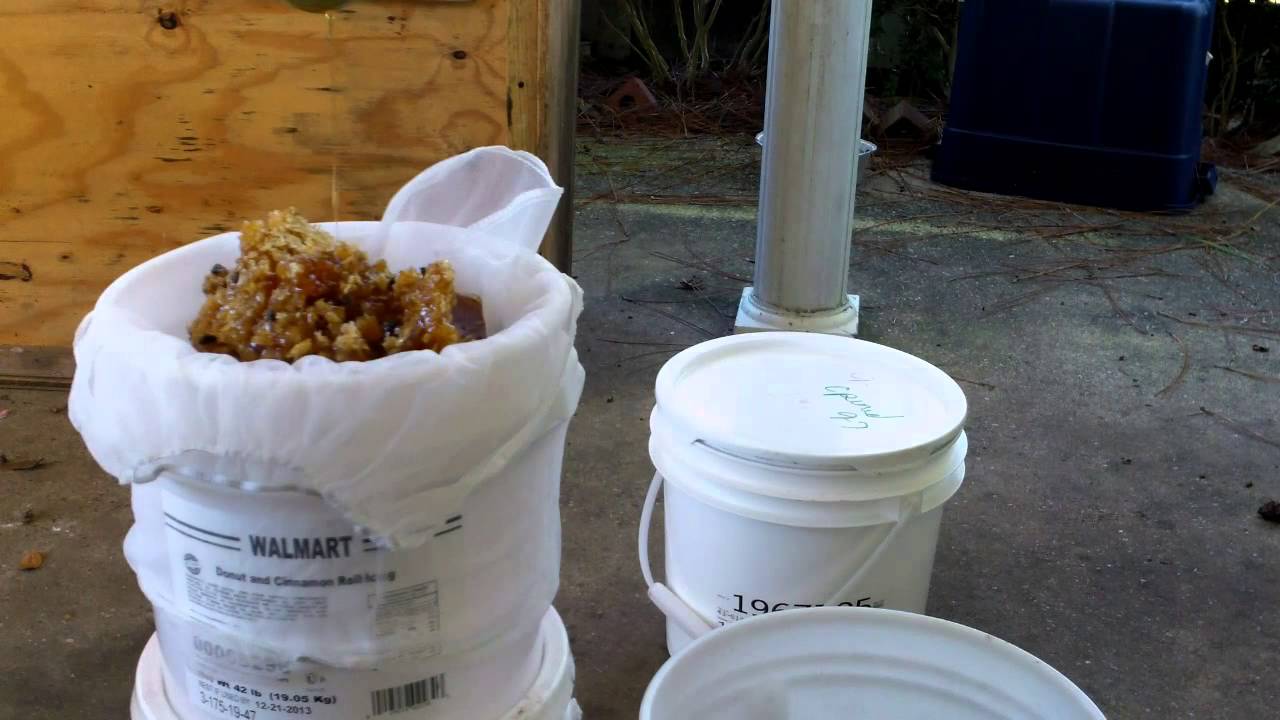 Honey Filtering & Free Storage Supplies