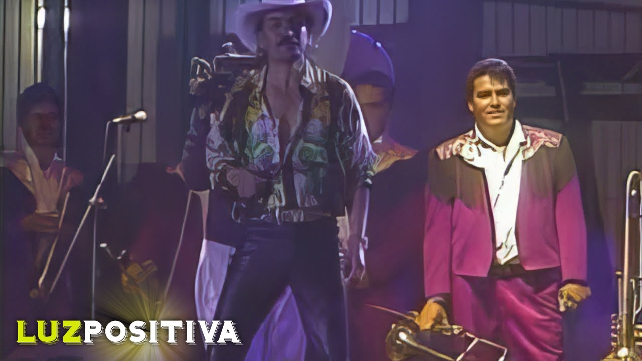 Joan Sebastian - Me La Escondieron Sus Padres (En Vivo)