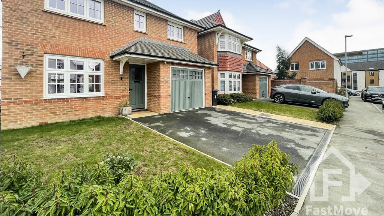 STUNNING DETACHED FAMILY HOME - HIGH QUALITY THROUGHOUT, LEEDS LS15 - &pound;475,000