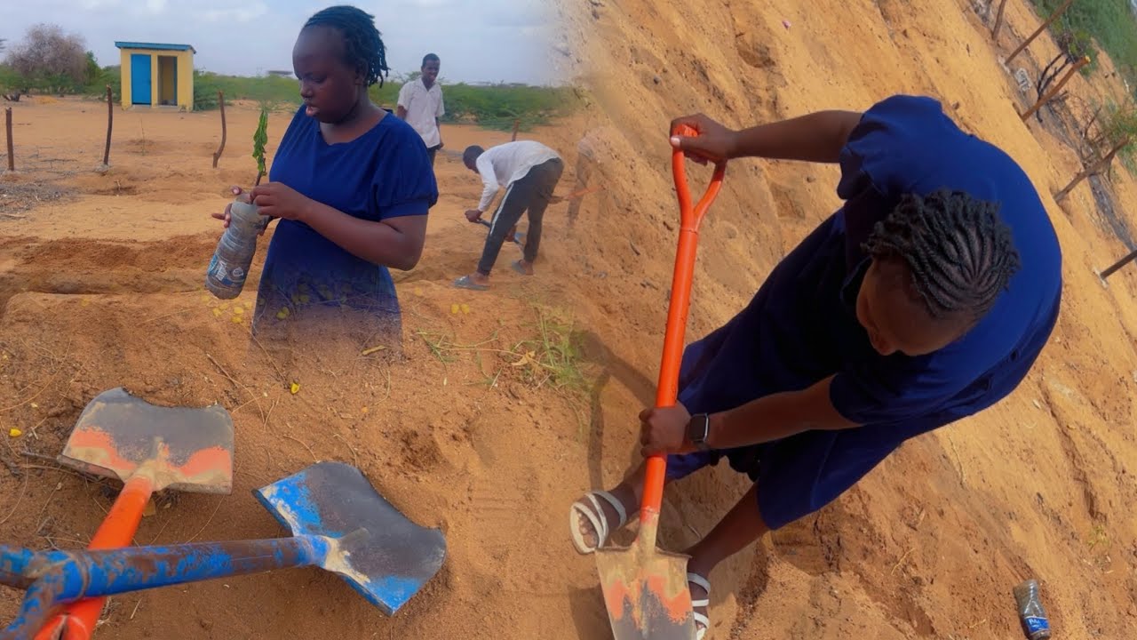 AFRICAN VILLAGE:  LIVING SIMPLE IN AFRICA/PURE TRADITIONAL COOKING 