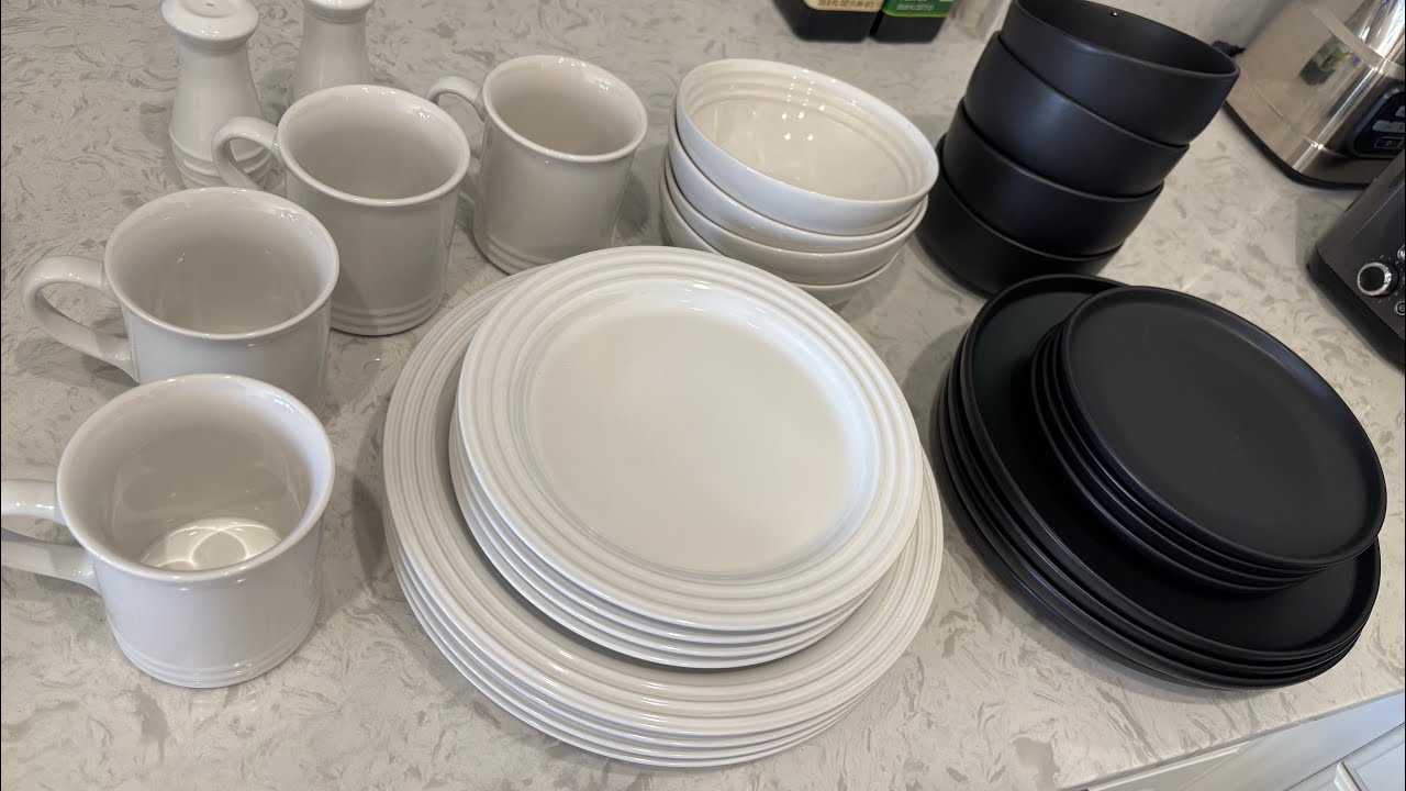 Is Le Creuset Dinnerware Set Worth the HYPE?! - Le Creuset vs. Mainstays(Wal-Mart Brand) Comparison🔥