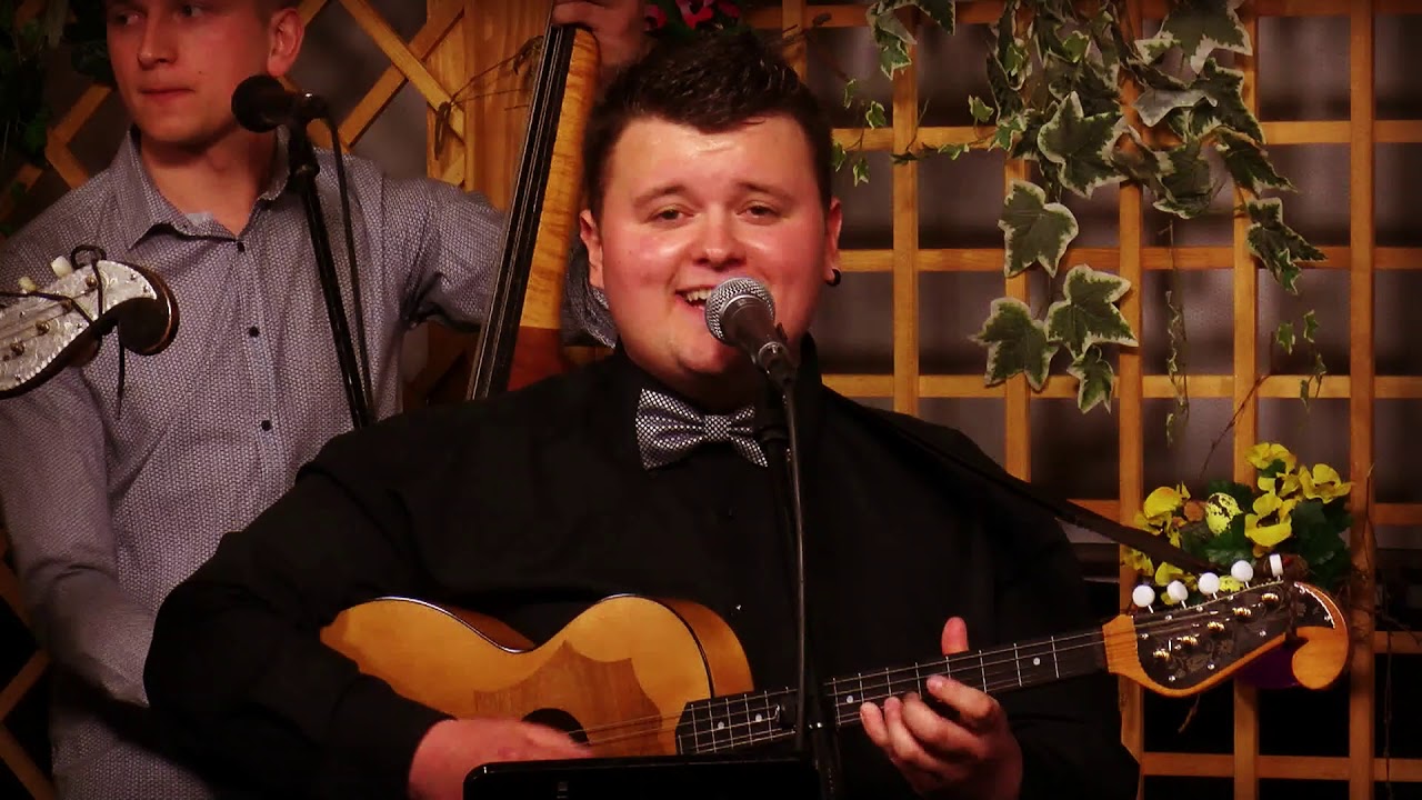 ŽUTE DUNJE - Jedan poljubac kocka šećera - LIVE