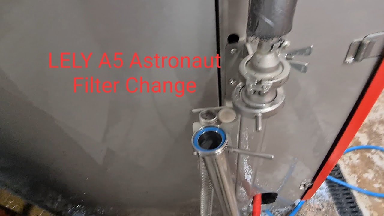 Lely A5 Astronaut milking robot. Filter Change.