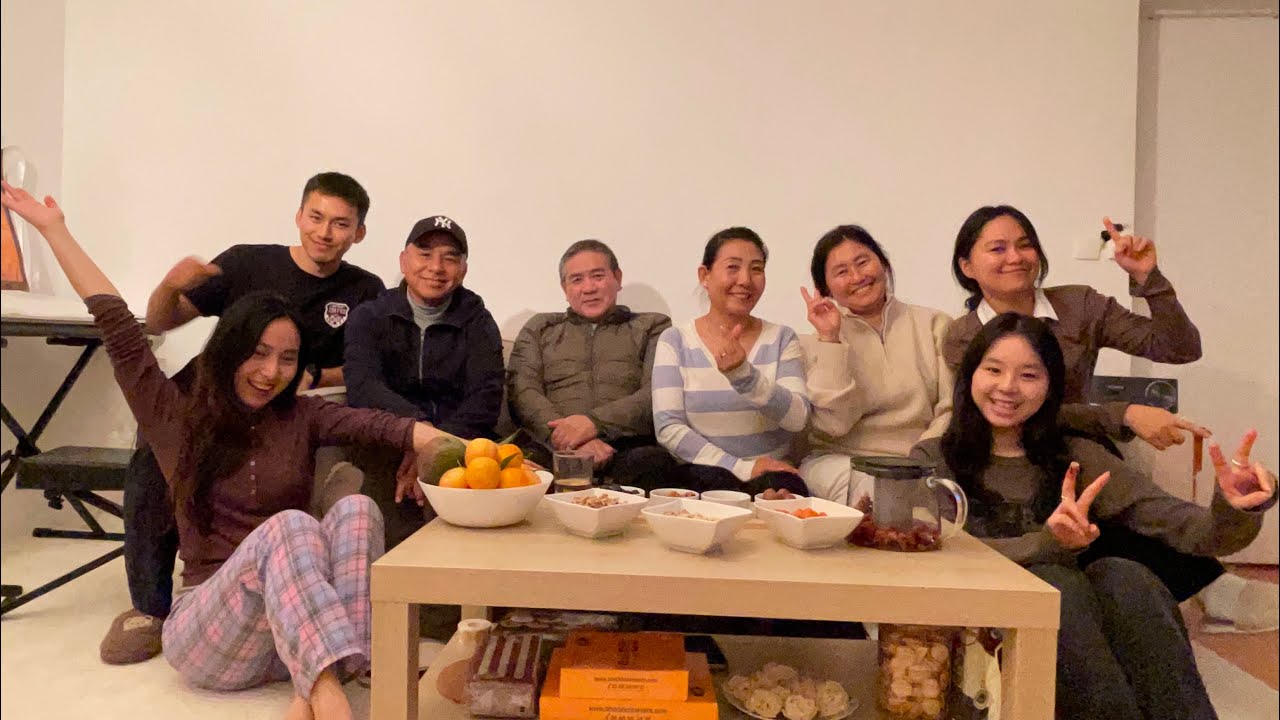 Our first family gathering in our new home|| Tibetan vlog || Paris