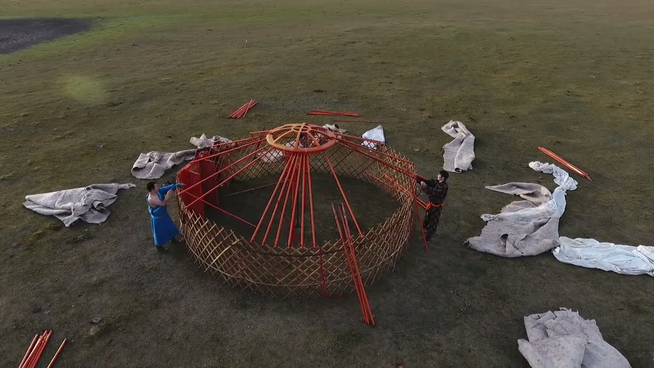 Монгол гэр барих 01 (Building a Mongolian home 01)