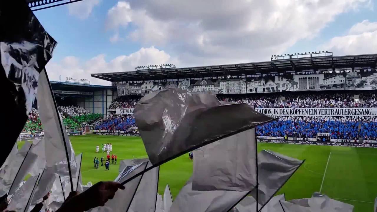 DSC Arminia Bielefeld - Hannover 96, Choreo (18.09.2016, 3:3, 2. Bundesliga, 2016/17, 5. Spieltag)