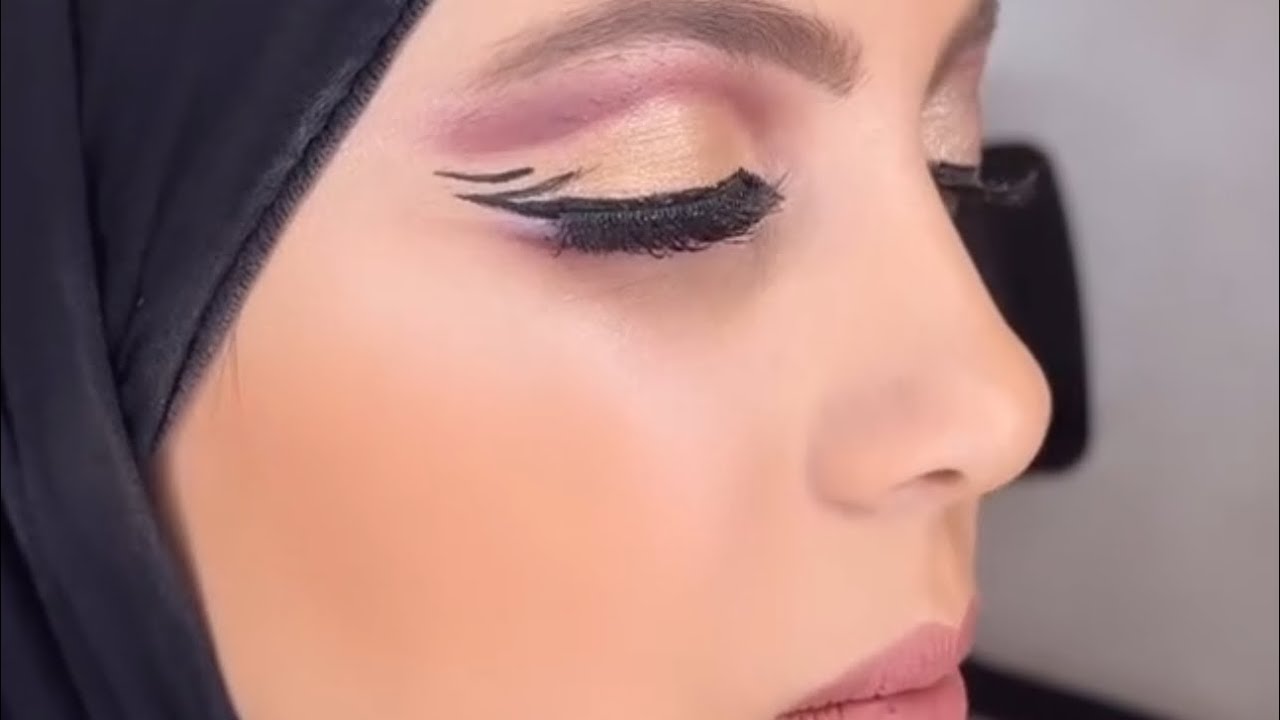 اللقاء الثالث من دورة الميكب المجانية اونلاين