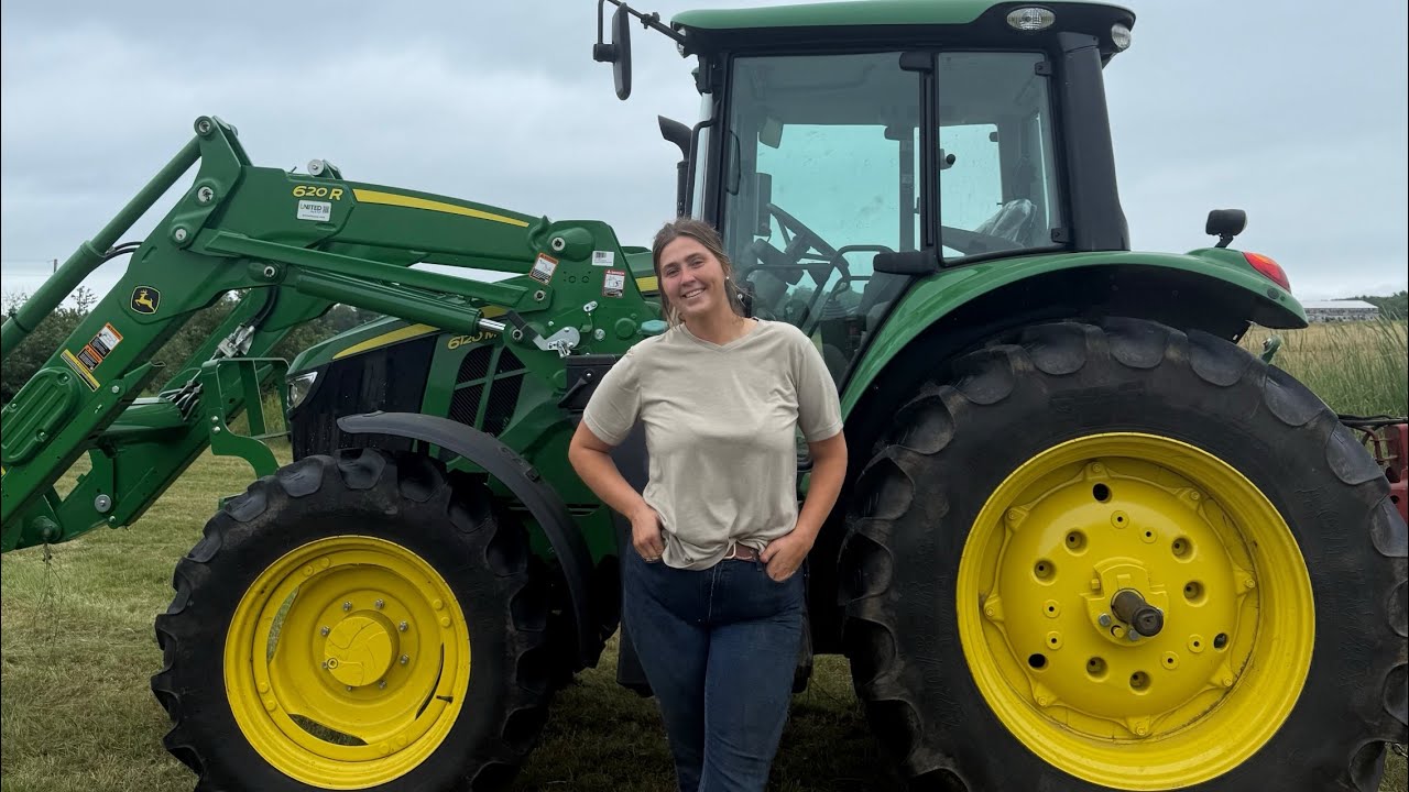 New John Deere & Silage Haulin 