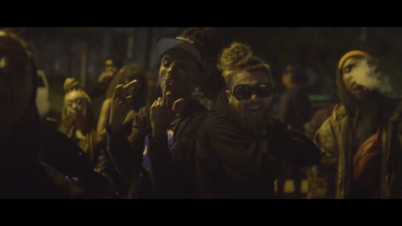 Smileyface ft Doobie - Witches