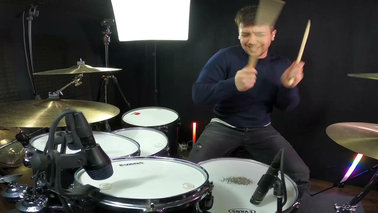 Cesare Cremonini  -   PadreMadre - DRUMCOVER