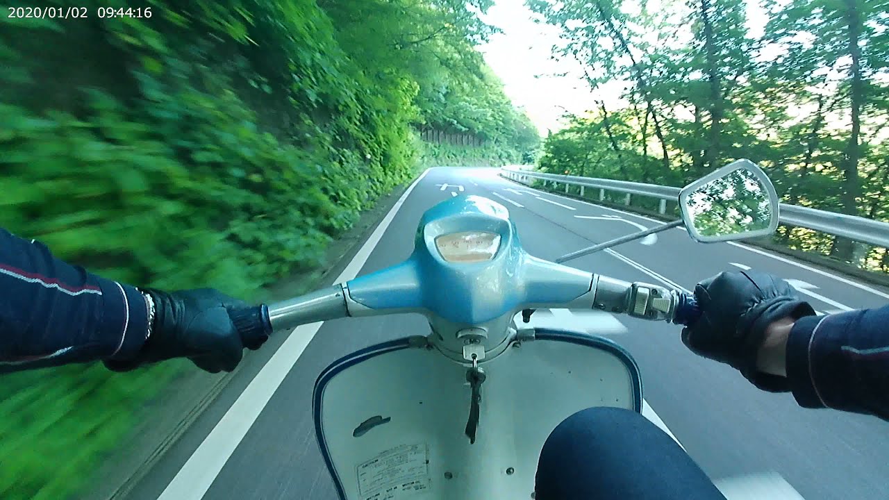 スクーターで日光いろは坂に挑戦した。