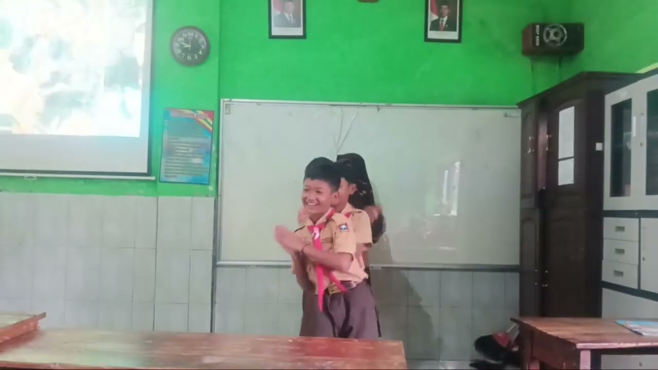 Tembang Dolanan Pitik Walik by 4A