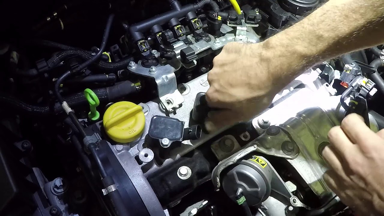 Sostituzione Candele Alfa MiTo, Fiat Abarth Punto 500, Delta [How To Replace Spark Plugs] #7