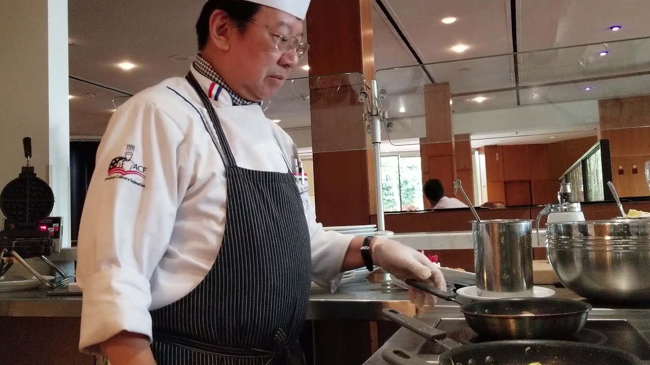 Chef Bill at the Omelet Station March 20 '19