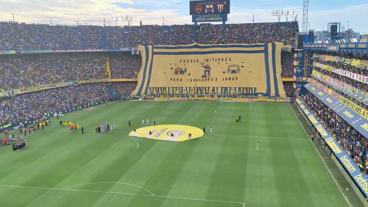 RECIBIMIENTO DE BOCA JRS VS GIMNASIA DE MENDOZA EN LA BOMBONERA
