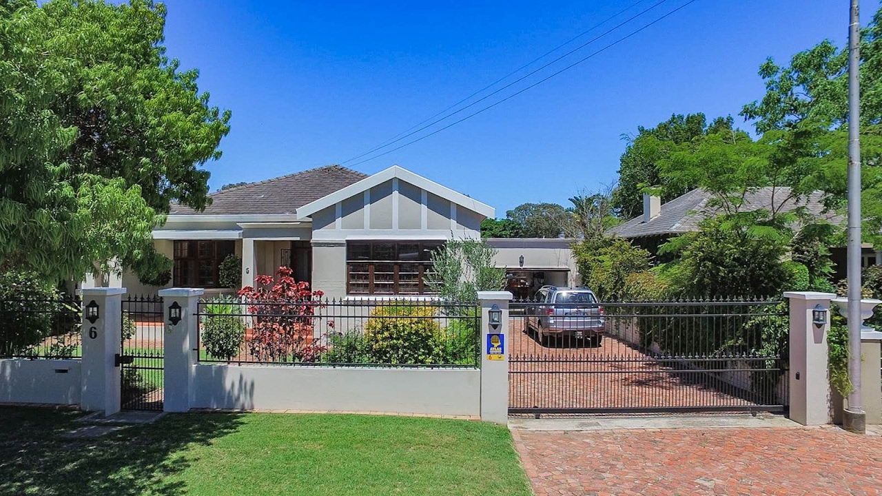 4 Bedroom House for sale in Eastern Cape | Port Elizabeth | Mill Park |